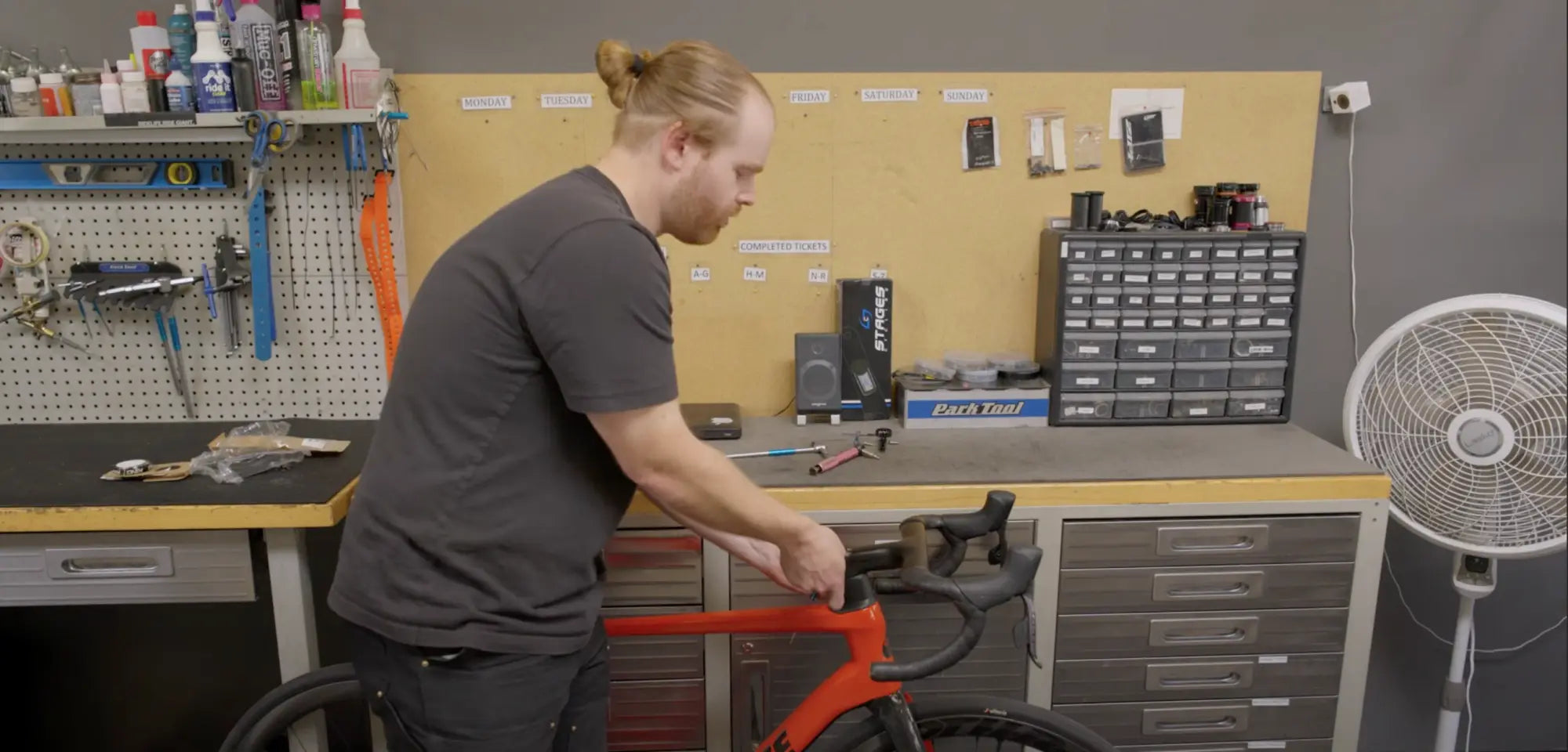 How to Tighten Your Headset (Keeping Your Carbon Steerer Safe): The Complete Guide